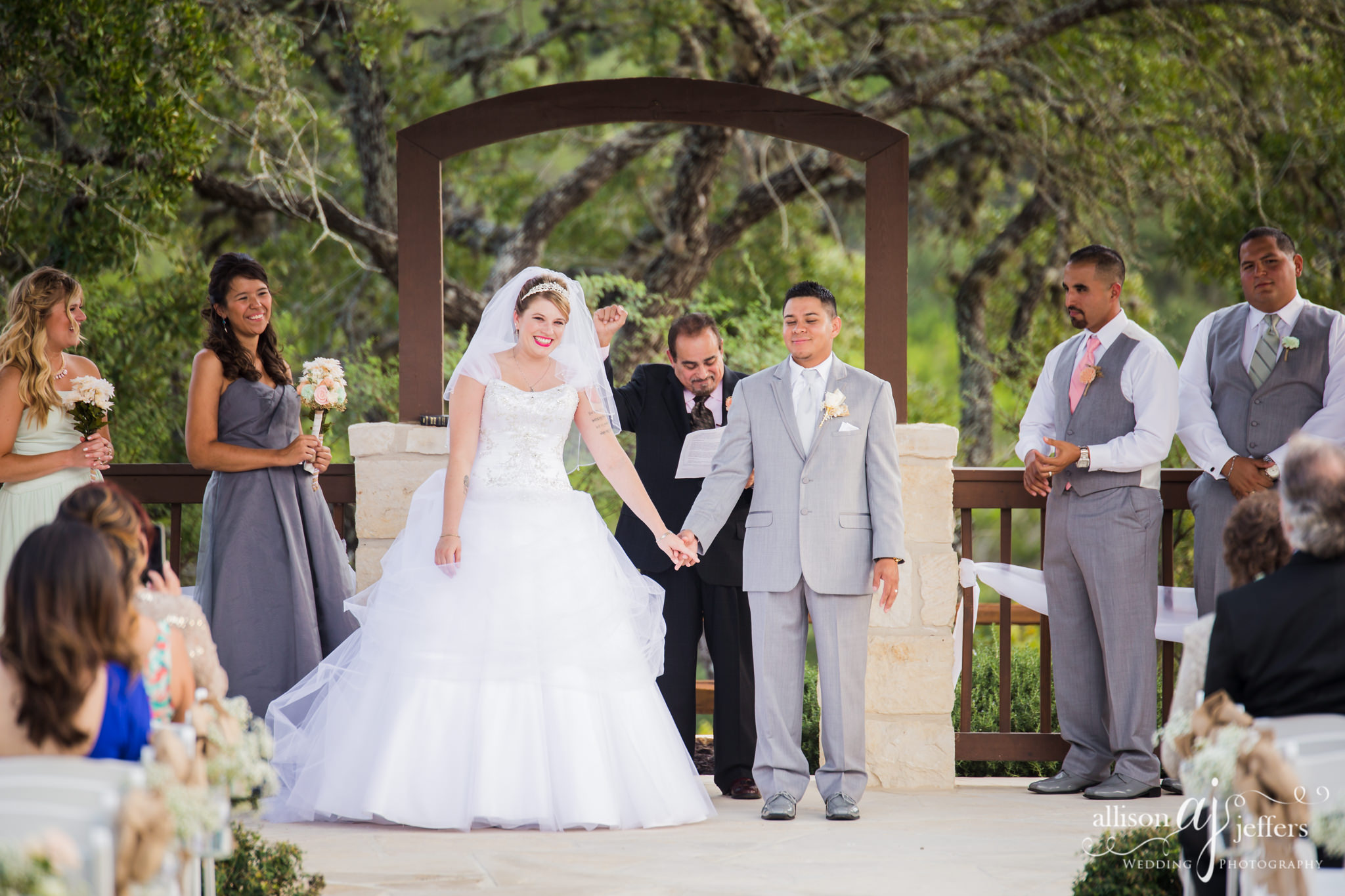 bella springs fairytale wedding in boerne texas 