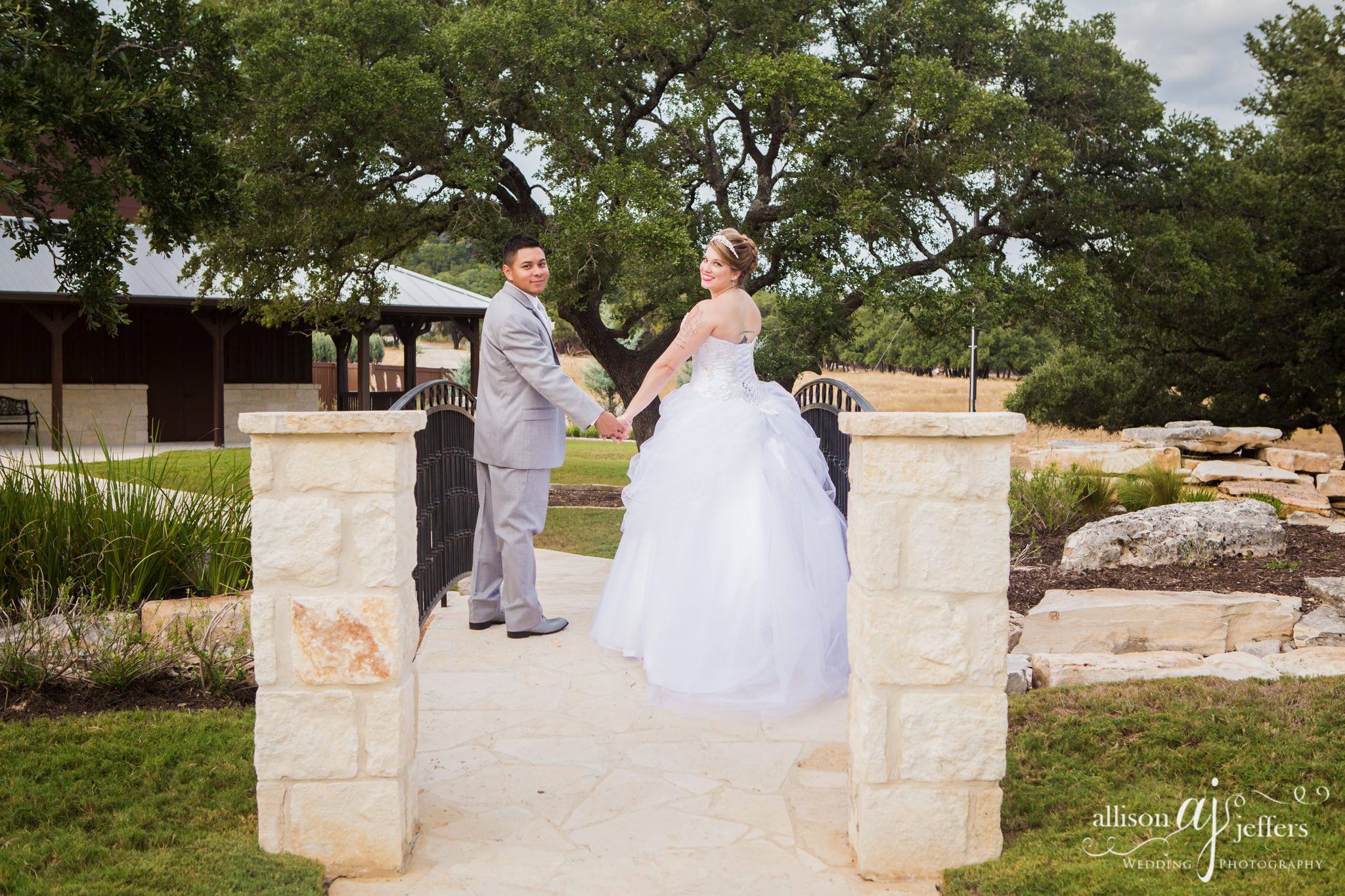 bella springs fairytale wedding in boerne texas 