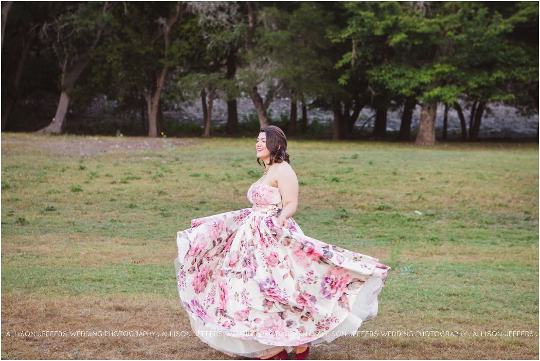 Kerrville Wedding Photographer Medina Bandera Texas_ Camp Bandina_Watercolor Floral Wedding Dress_ Wendy Makin Katelyn gown_Unique_0014