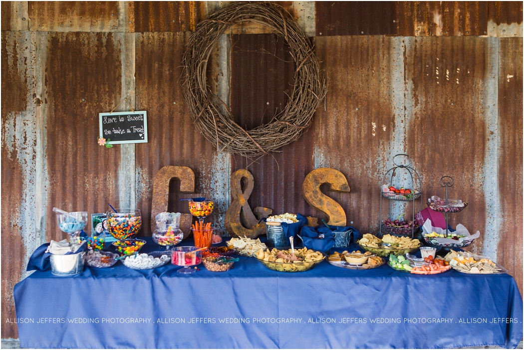 Welfare Cafe Wedding, Boerne Texas _ Boerne Texas Wedding Photographer _ The Welfare Cafe and Goat Barn_0009