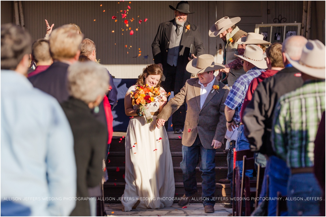 Welfare Cafe Wedding, Boerne Texas _ Boerne Texas Wedding Photographer _ The Welfare Cafe and Goat Barn_0017