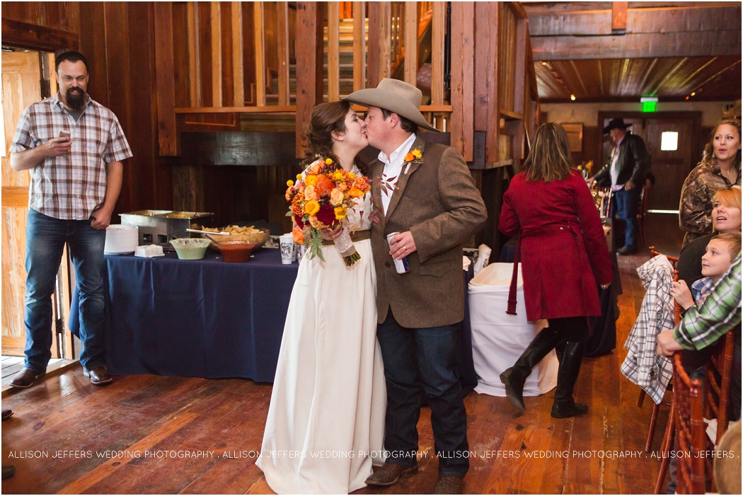 Welfare Cafe Wedding, Boerne Texas _ Boerne Texas Wedding Photographer _ The Welfare Cafe and Goat Barn_0036