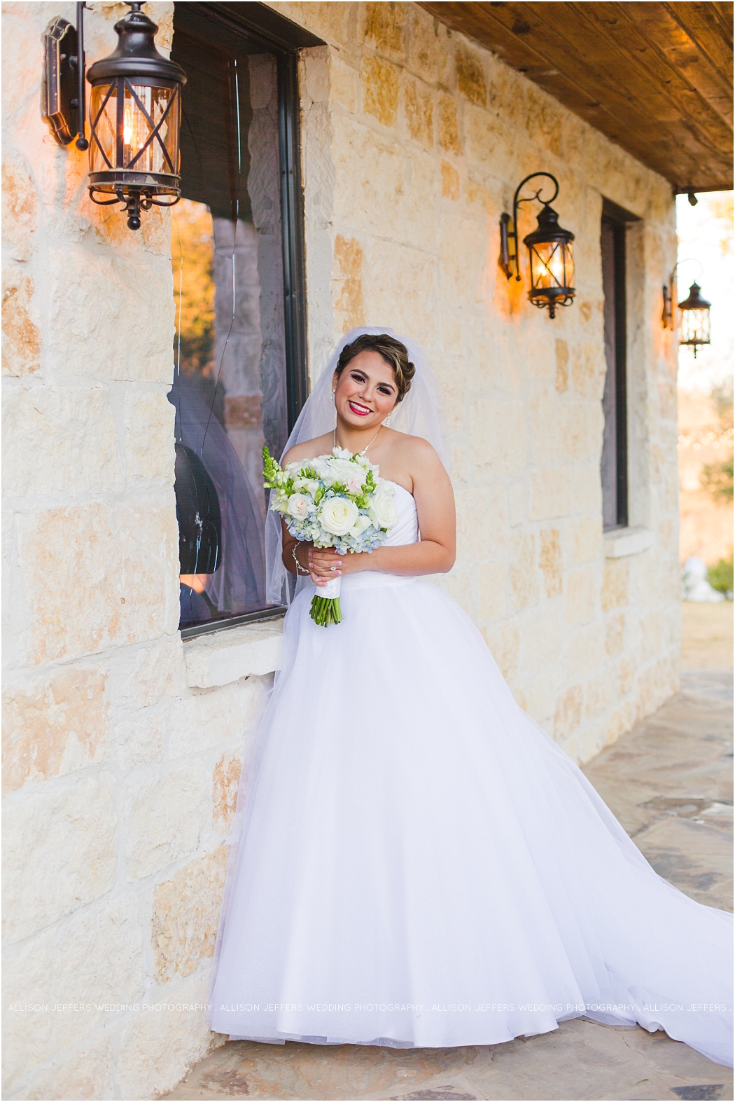 A Romantic Fairytale Cinderella Wedding at The Marquardt Ranch in Boerne, Texas_0034