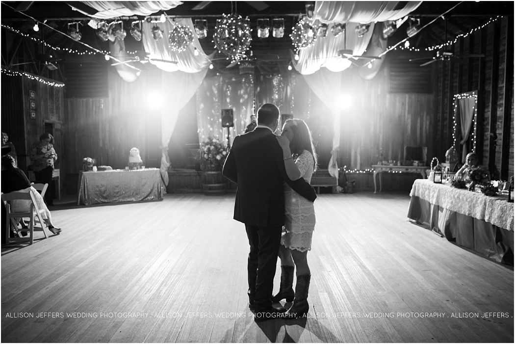 Coral and Navy wedding at Sisterdale Dancehall Boerne Texas Wedding Photographer_0073