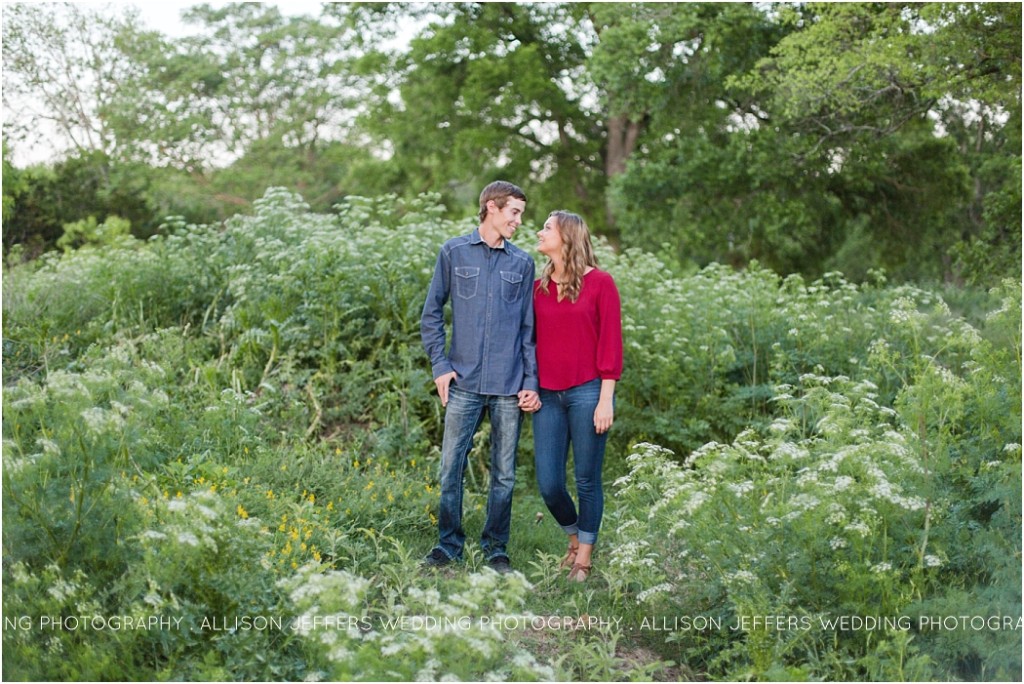 Kerrville engagement Session with wildflowers_0018