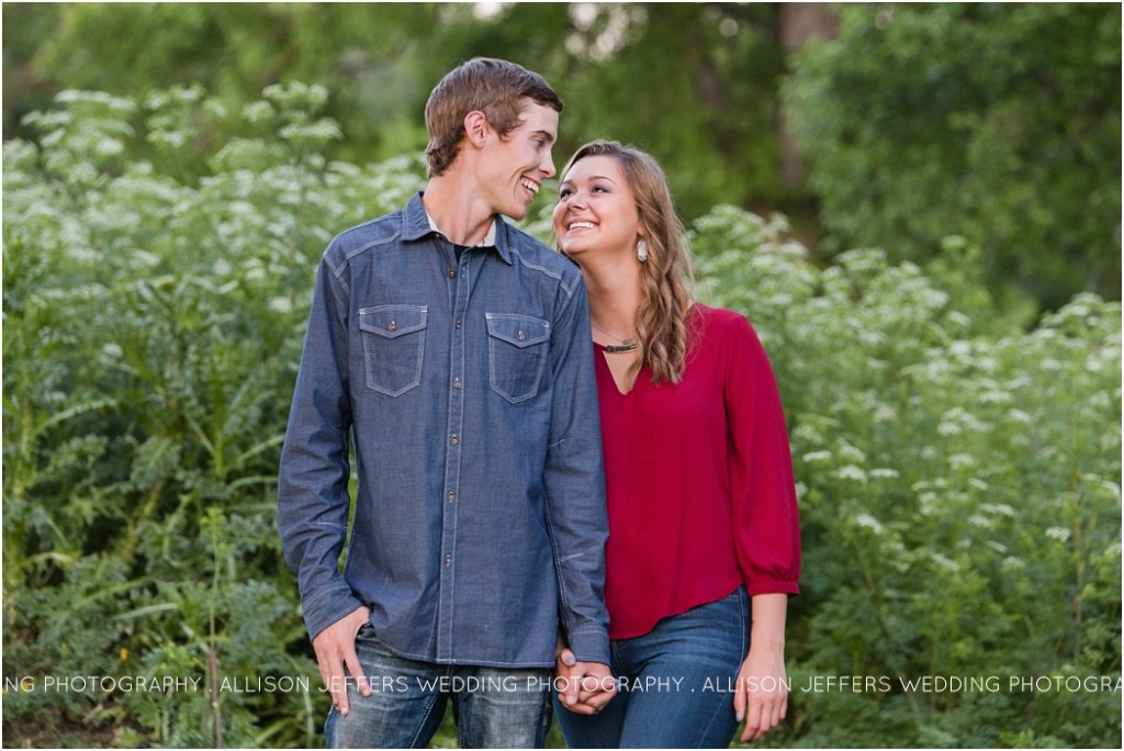 Kerrville engagement Session with wildflowers_0019