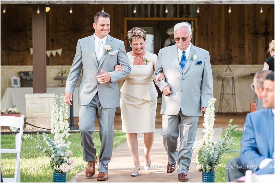 Navy and Blush Wedding at CW Hill Country Ranch Boerne Wedding Photographer_0051
