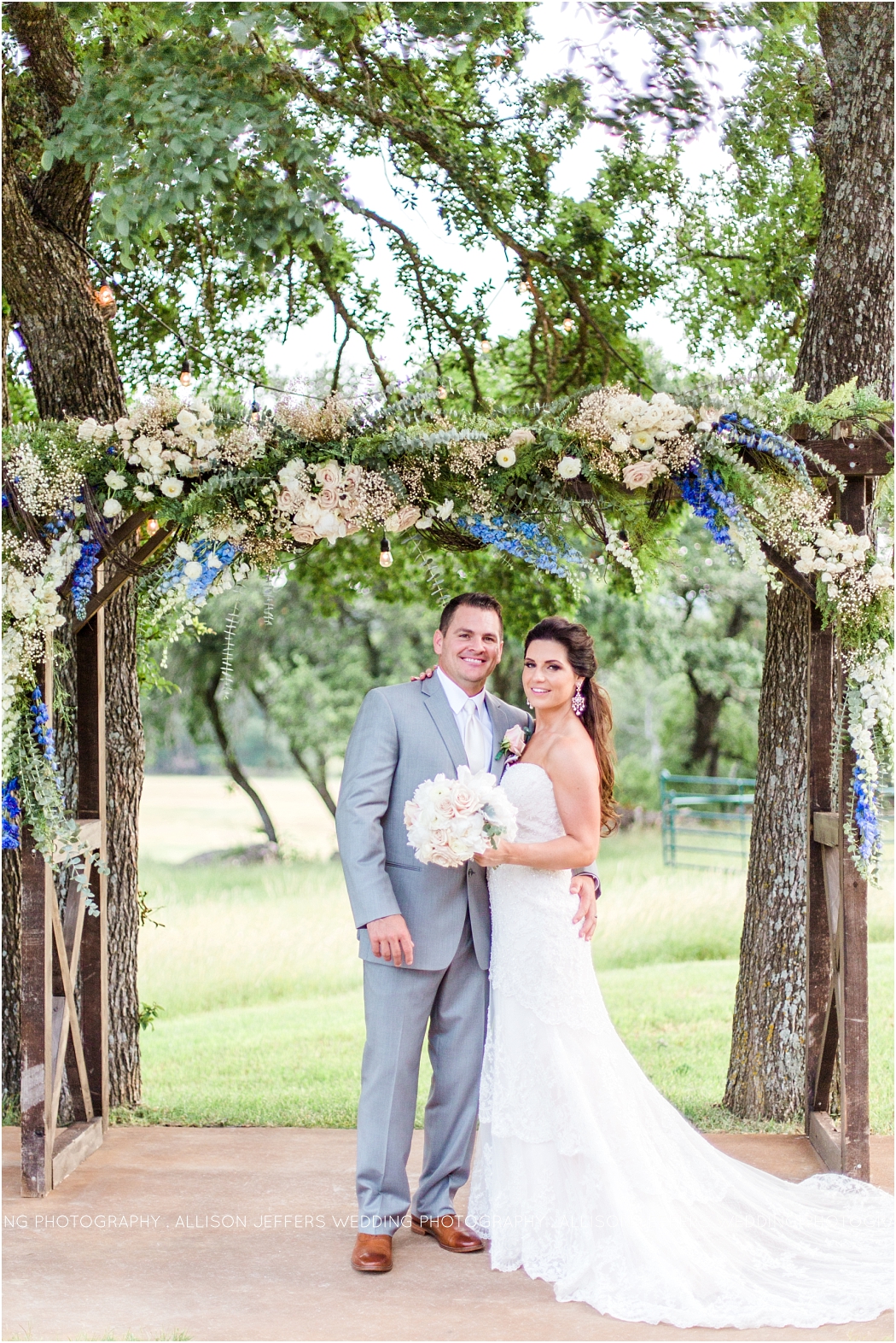 Navy and Blush Wedding at CW Hill Country Ranch Boerne Wedding Photographer_0097
