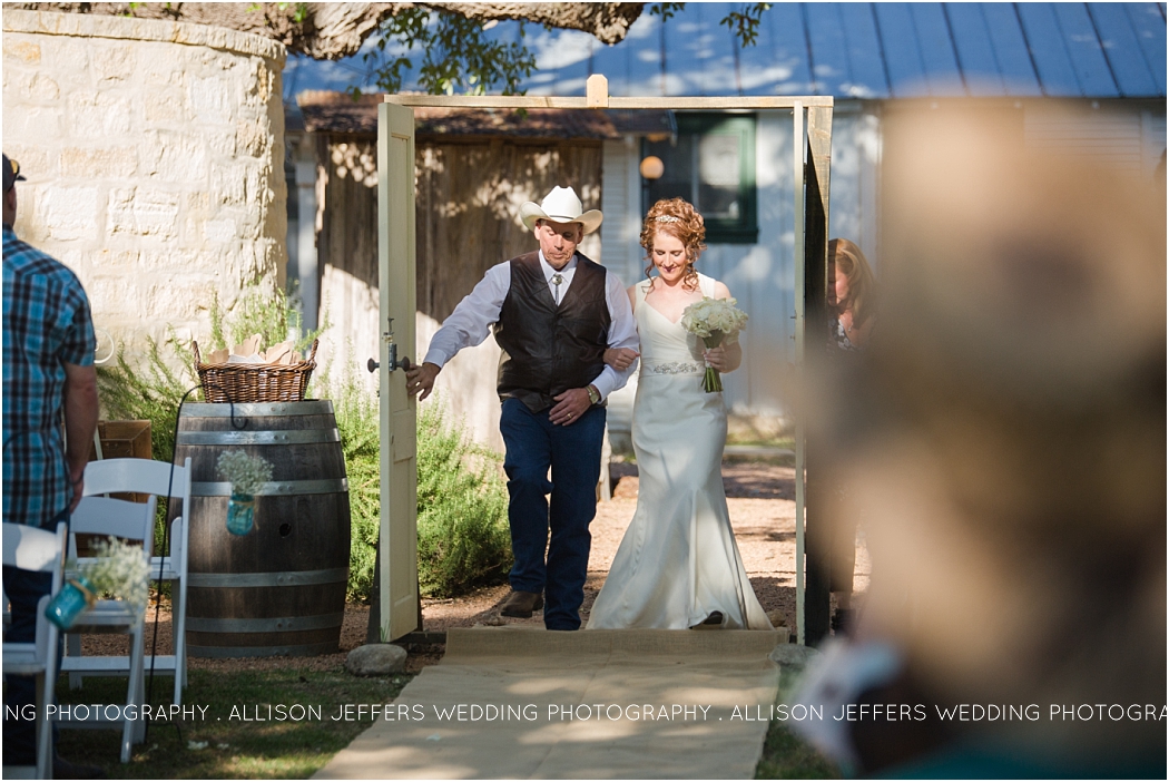 Texas Themed Wedding at Sisterdale Dancehall Boerne Wedding Photographer_0037