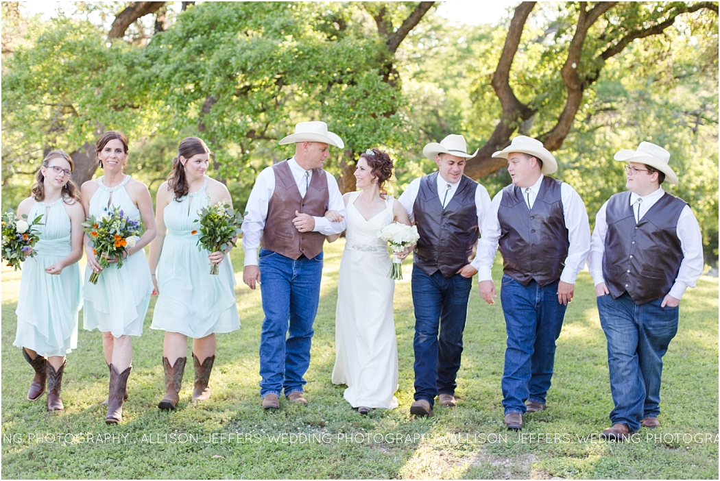 Texas Themed Wedding at Sisterdale Dancehall Boerne Wedding Photographer_0062
