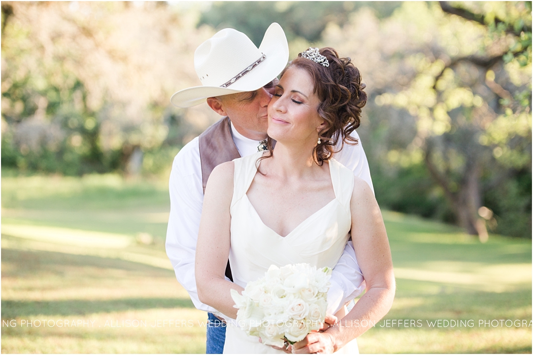 Texas Themed Wedding at Sisterdale Dancehall Boerne Wedding Photographer_0069