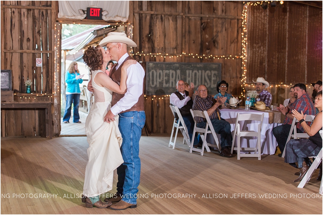 Texas Themed Wedding at Sisterdale Dancehall Boerne Wedding Photographer_0087