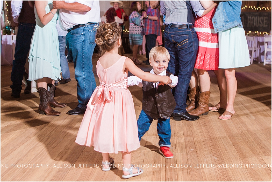 Texas Themed Wedding at Sisterdale Dancehall Boerne Wedding Photographer_0092