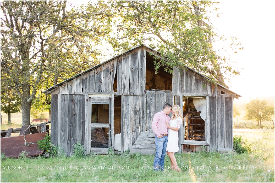 Boerne Texas Hill Country Engagement Session With Pet Dog_0021