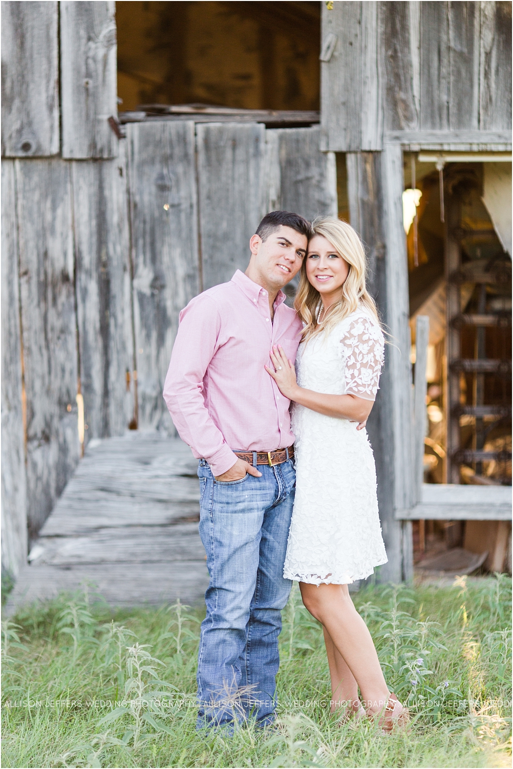 Boerne Texas Hill Country Engagement Session With Pet Dog_0022