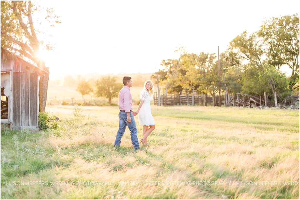 Boerne Texas Hill Country Engagement Session With Pet Dog_0024