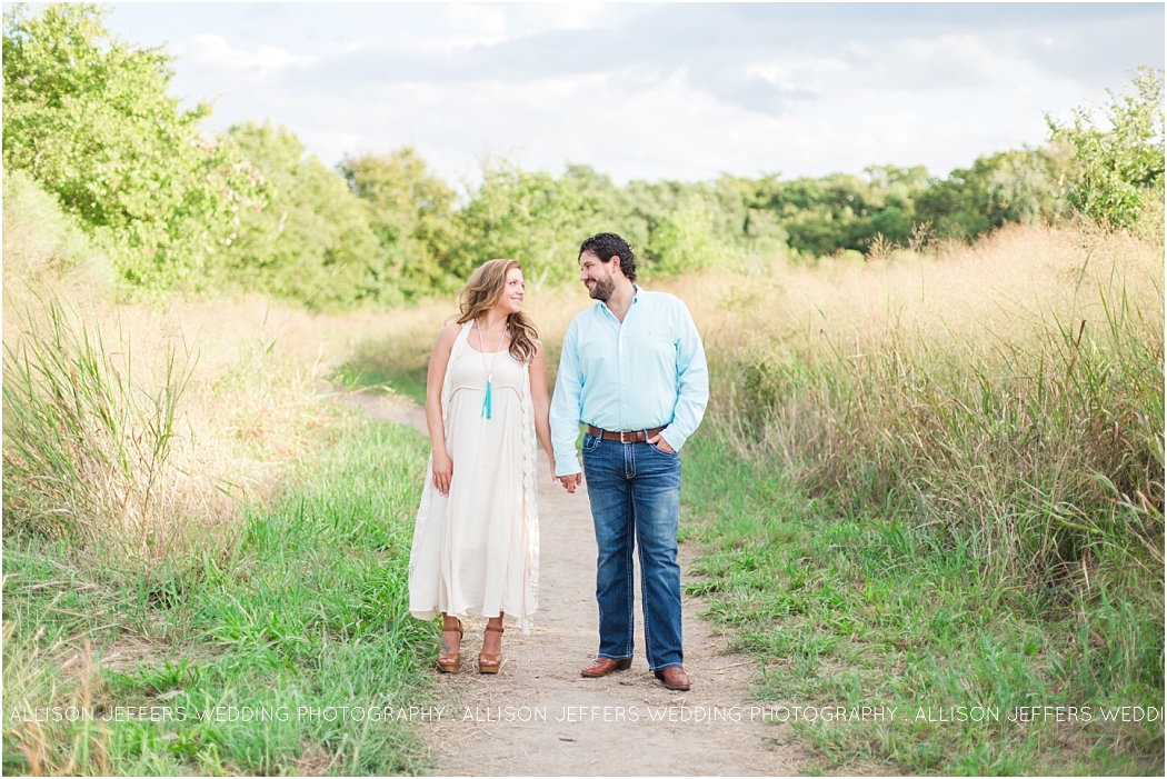 Boerne Texas Hill Country Engagement Session at Cibolo Nature Center_0009