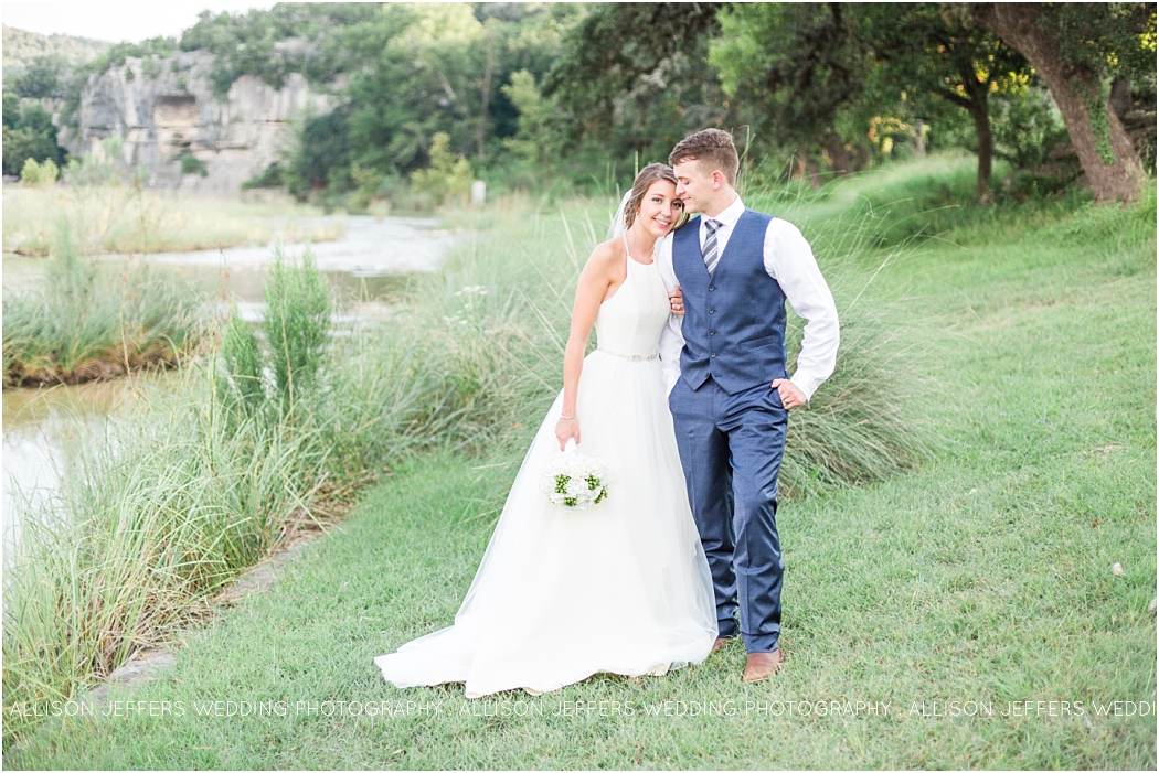 Concan wedding at Lightning bug springs. Texas Hill Country Wedding Venue_0074