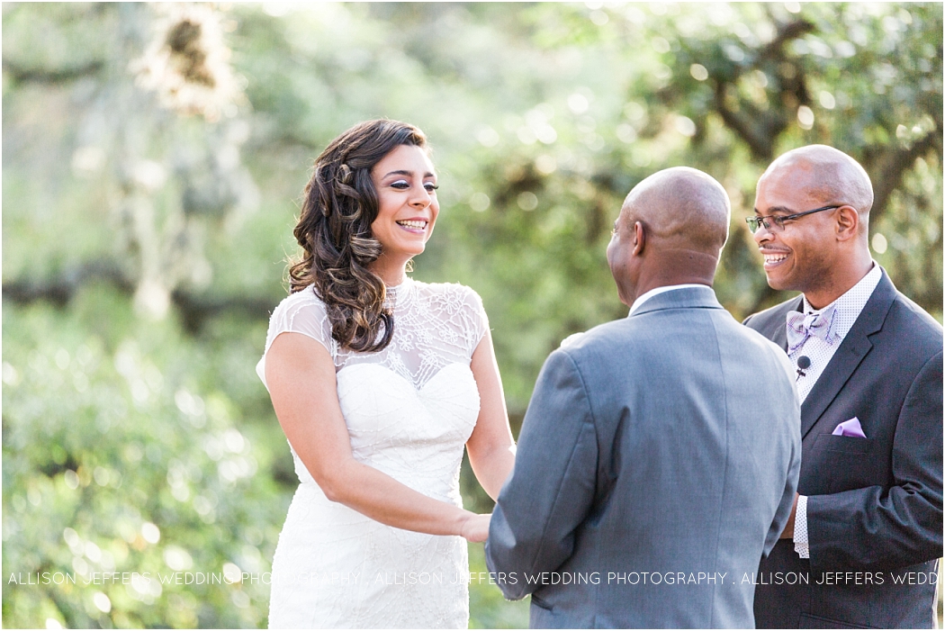 a-fall-wedding-at-sisterdale-dancehall-by-allison-jeffers-wedding-photography_0041