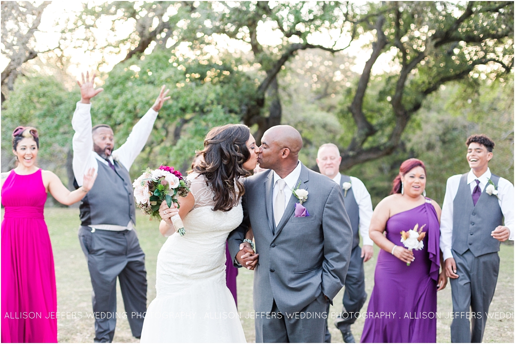 a-fall-wedding-at-sisterdale-dancehall-by-allison-jeffers-wedding-photography_0074
