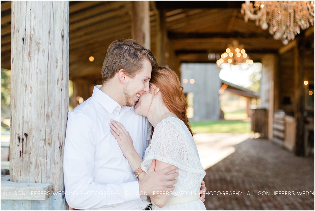 a-romantic-engagement-session-at-cherokee-rose-wedding-venue-in-comfort-texas_0012