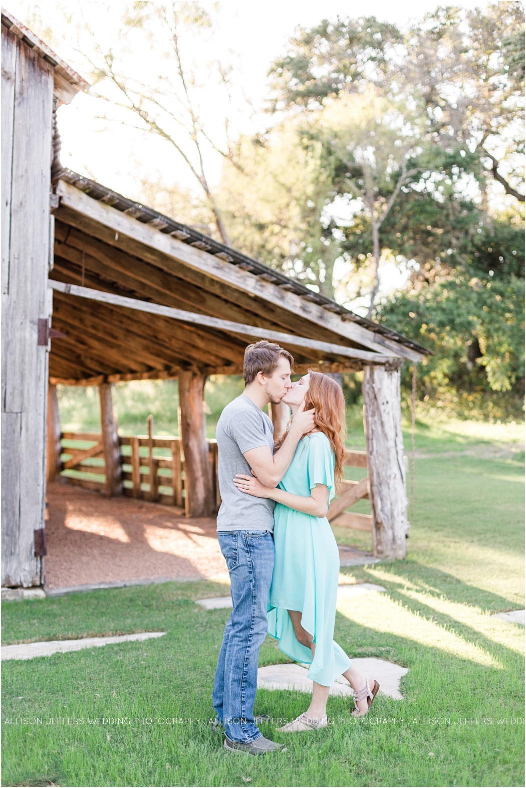 a-romantic-engagement-session-at-cherokee-rose-wedding-venue-in-comfort-texas_0027