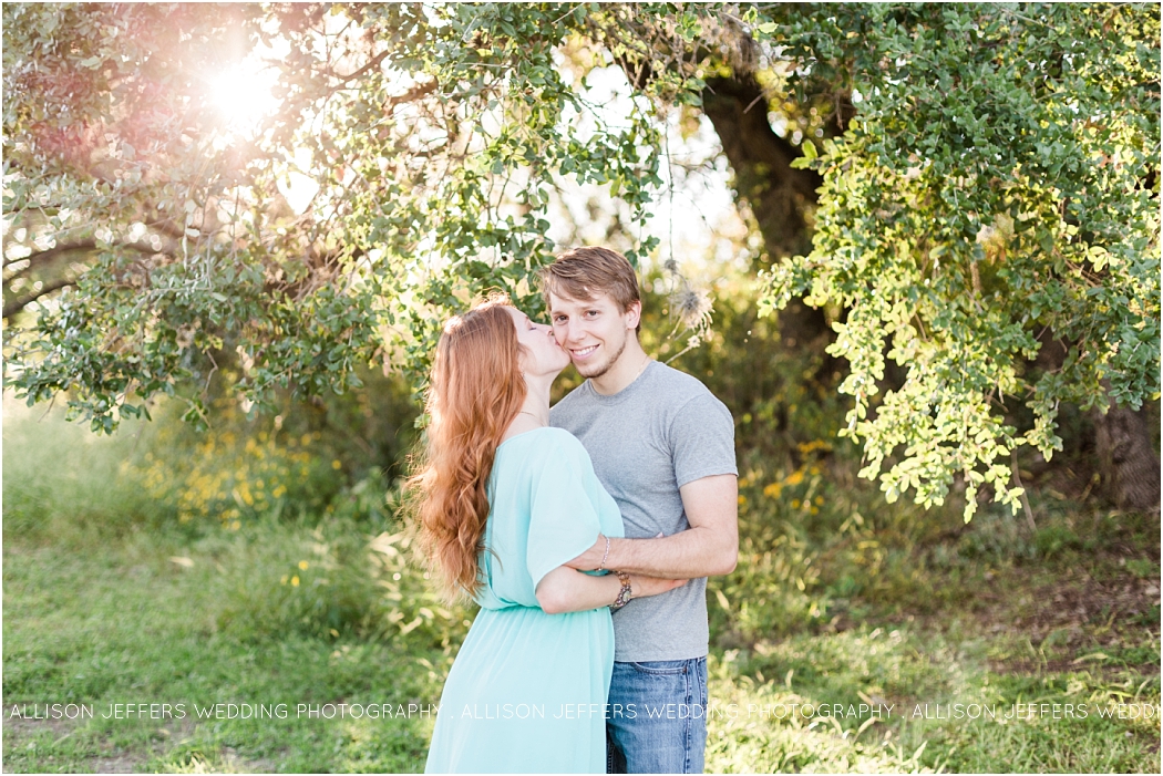 a-romantic-engagement-session-at-cherokee-rose-wedding-venue-in-comfort-texas_0035