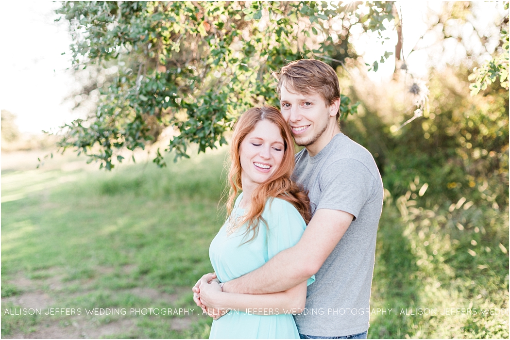 a-romantic-engagement-session-at-cherokee-rose-wedding-venue-in-comfort-texas_0036