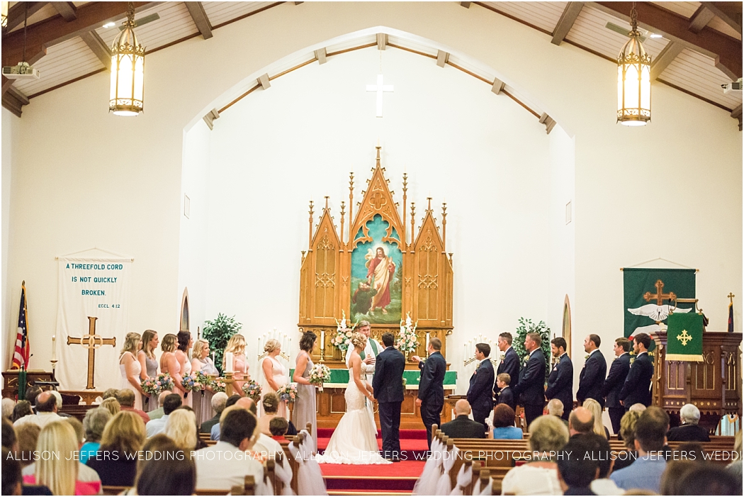 pastel-wedding-at-holy-ghost-lutheran-church-in-fredericksburg-texas-fredericksburg-wedding-photographer_0030