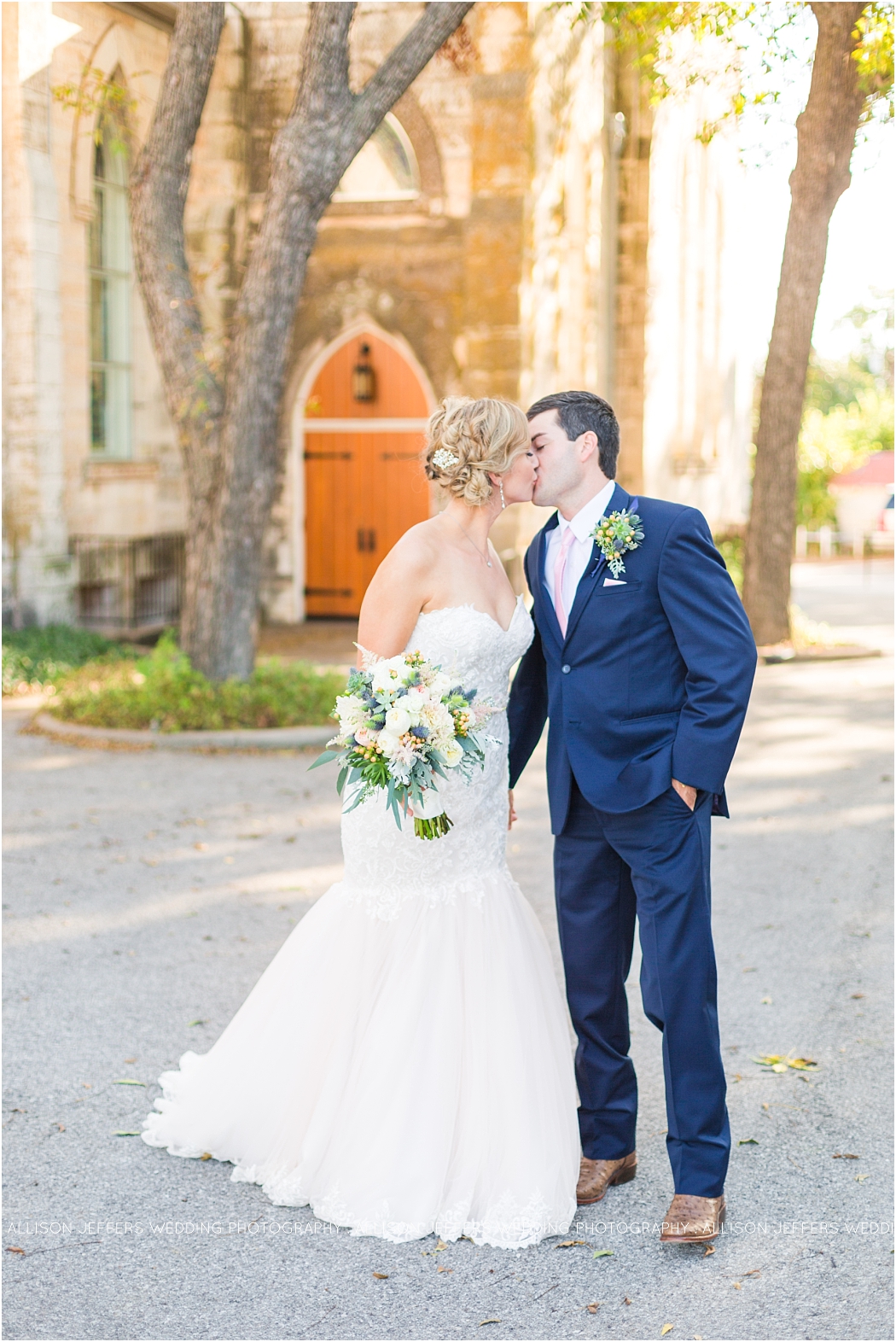 pastel-wedding-at-holy-ghost-lutheran-church-in-fredericksburg-texas-fredericksburg-wedding-photographer_0053