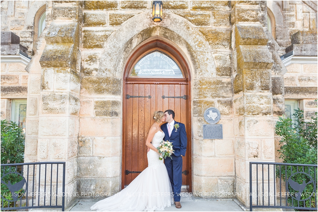 pastel-wedding-at-holy-ghost-lutheran-church-in-fredericksburg-texas-fredericksburg-wedding-photographer_0055