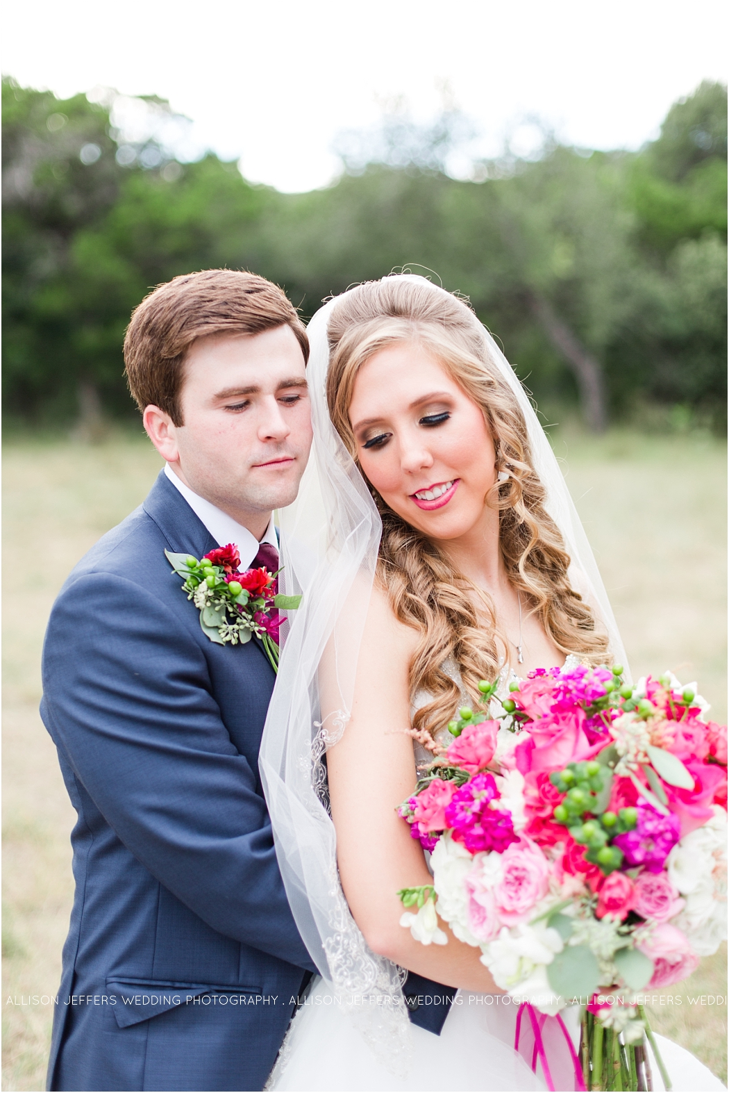 raspberry-wedding-at-scenic-springs-wedding-venue-san-antonio-texas_0091