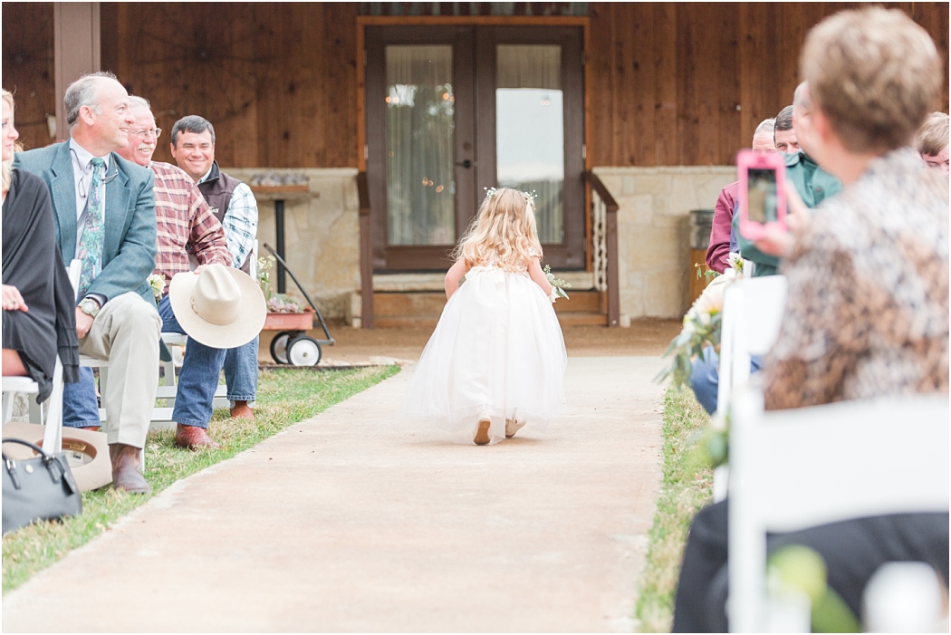 a-blush-cranberry-fall-wedding-at-cw-hill-country-ranch-in-boerne-texas-by-allison-jeffers-wedding-photography-boerne-wedding-photographer_0028