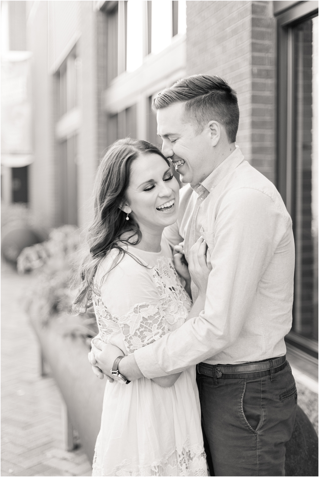 an-elegant-engagement-session-at-the-pearl-and-hotel-emma-in-downtown-san-antonio-by-allison-jeffers-wedding-photography-san-antonio-wedding-photographer_0007