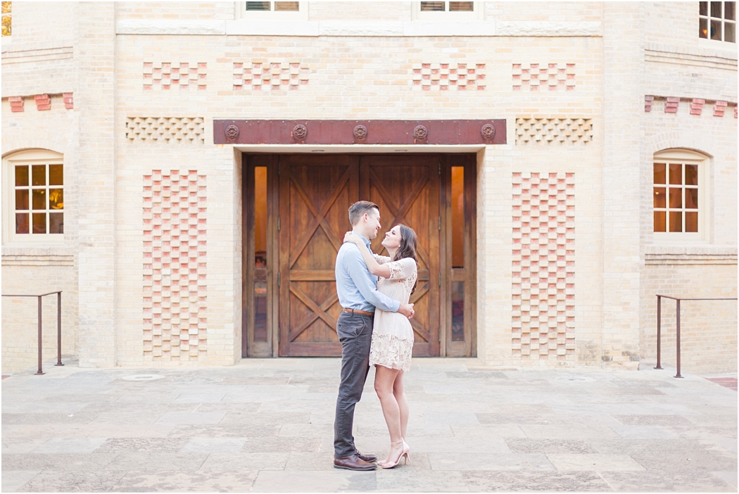 an-elegant-engagement-session-at-the-pearl-and-hotel-emma-in-downtown-san-antonio-by-allison-jeffers-wedding-photography-san-antonio-wedding-photographer_0034