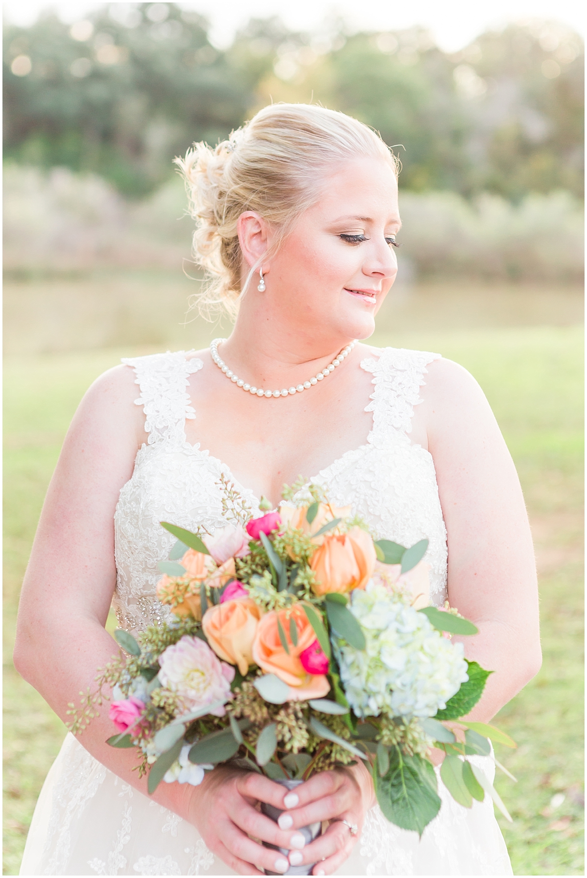 a-fall-bridal-session-in-fredericksburg-texas-by-allison-jeffers-wedding-photography-fredericksburg-wedding-photographer_0017