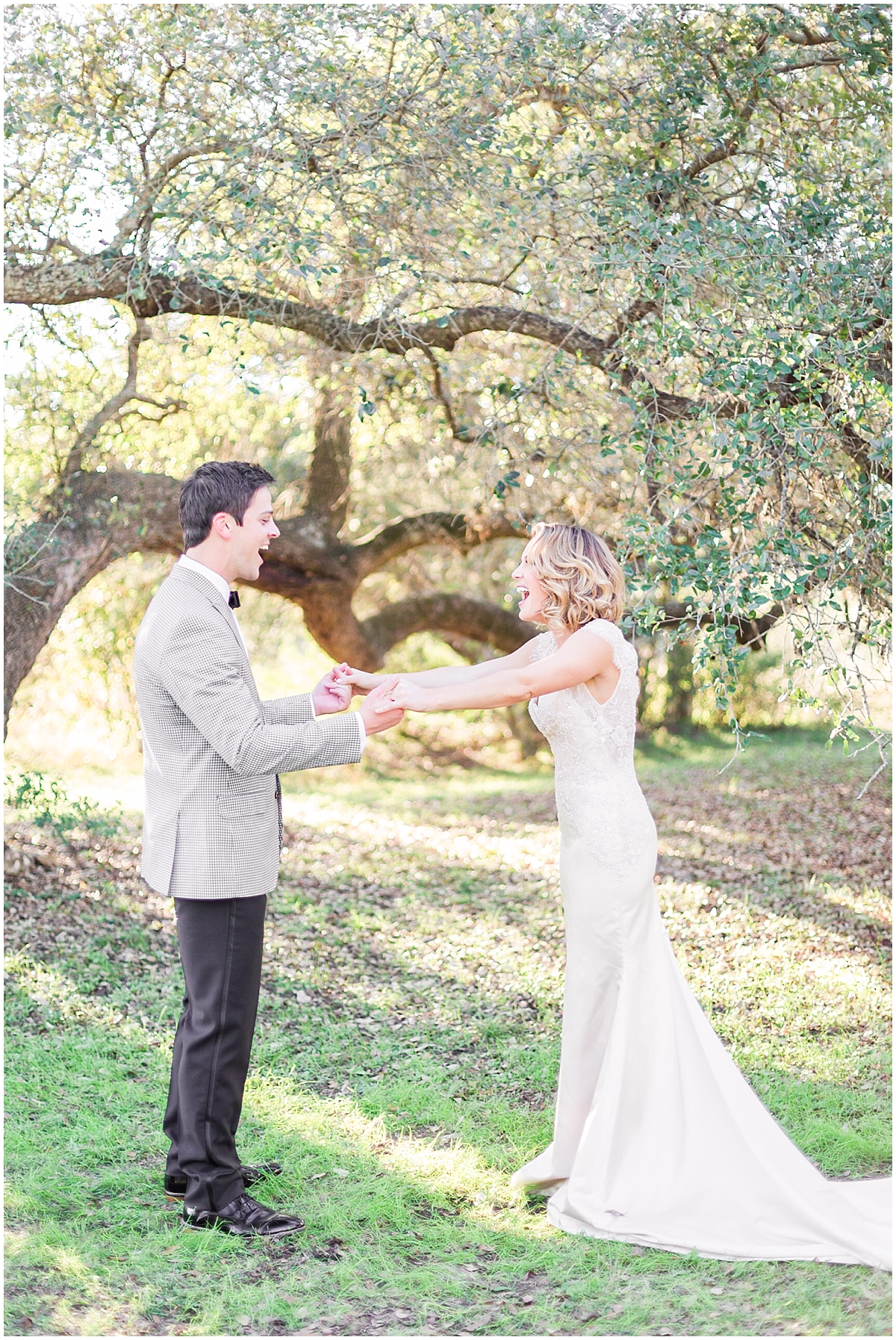 a-classic-modern-black-and-white-wedding-with-gold-accents-inspirational-shoot-at-pecan-springs-ranch-by-allison-jeffers-wedding-photography-dripping-springs-wedding-photographer_0046