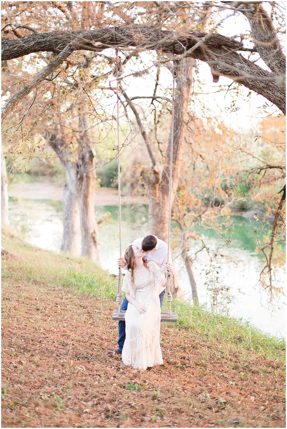 fall-engagement-session-in-center-point-texas-by-allison-jeffers-wedding-photography-boerne-wedding-photographer_0029