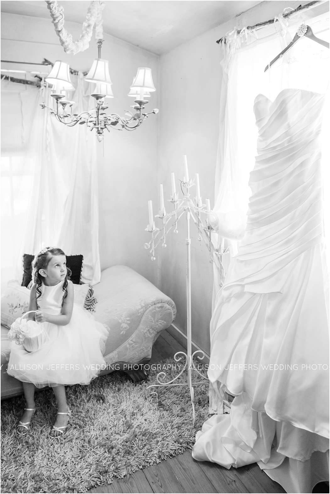sisterdale-dancehall-wedding-raspberry-and-grey-elegance-boerne-wedding-photographer_0017