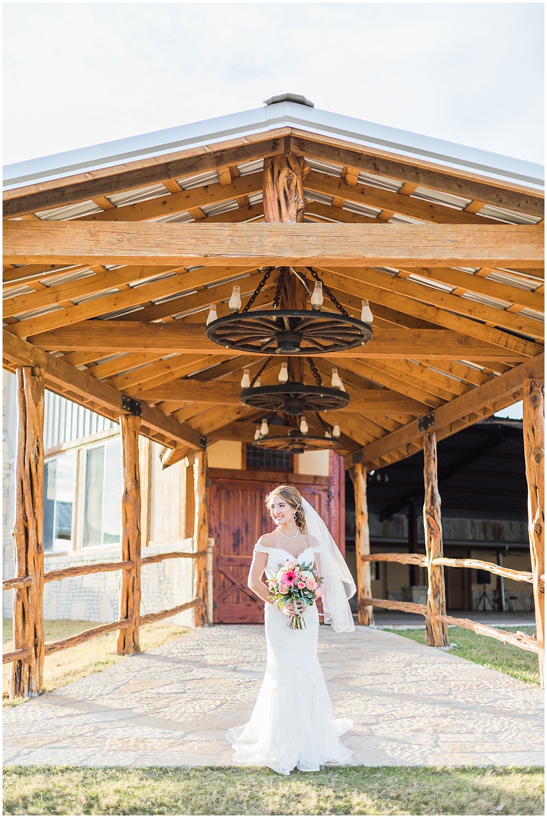 Happy H Ranch Bridal Session Wedding Photos by Allison Jeffers Wedding Photography. Comfort Wedding Photographer 0018