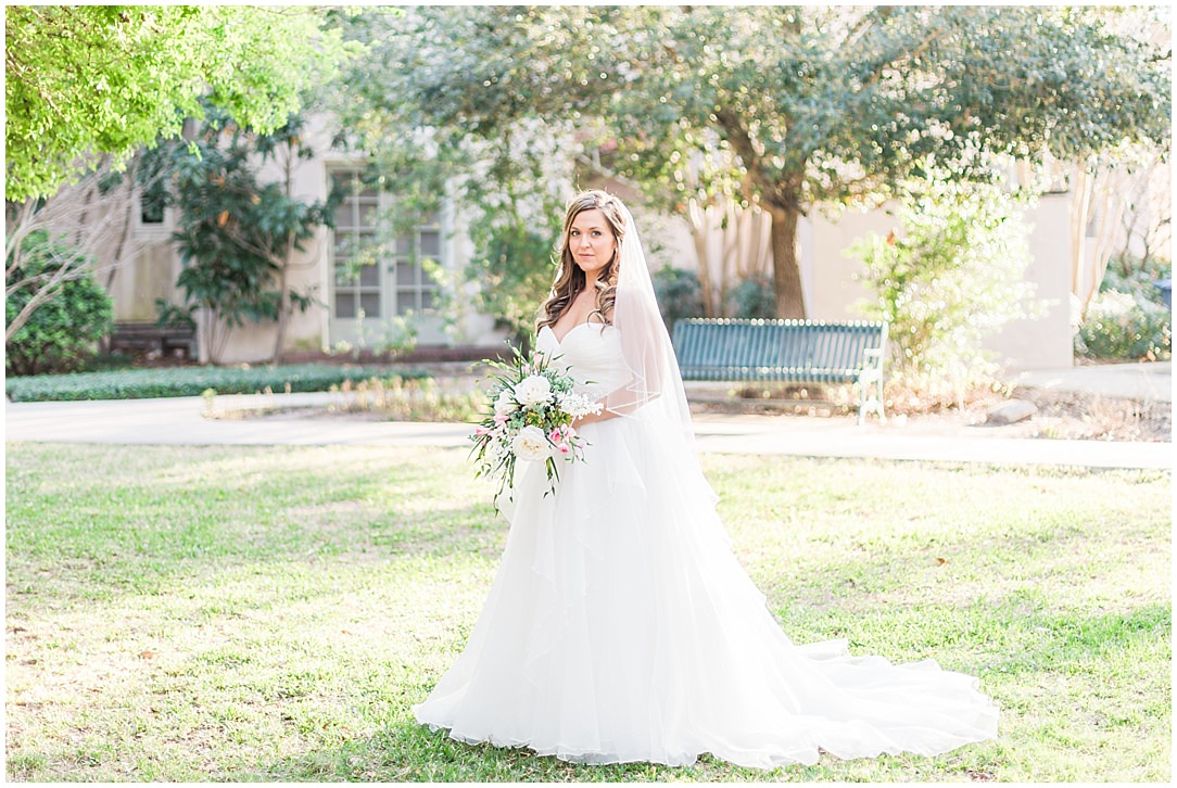 A Bridal Session at Landa Library Wedding Photos by Allison Jeffers Wedding Photography San Antonio Wedding Photographer 0022