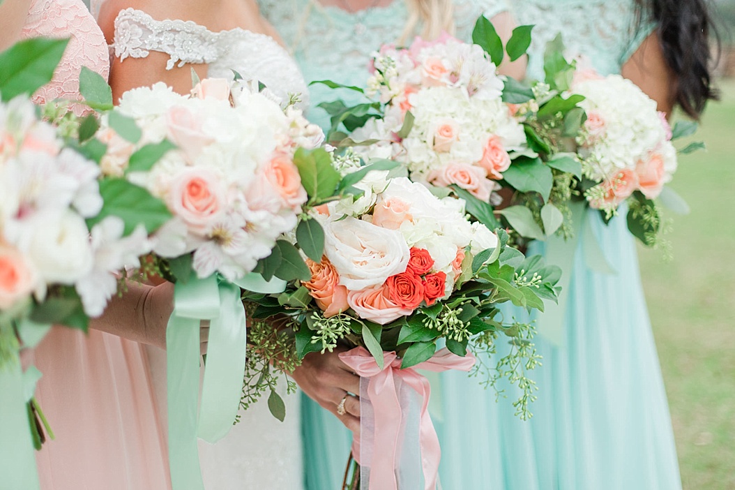 A Peach and Mint Country Chic Wedding at Happy H Ranch by Allison Jeffers Wedding Photography. Comfort Wedding Photographer 0063