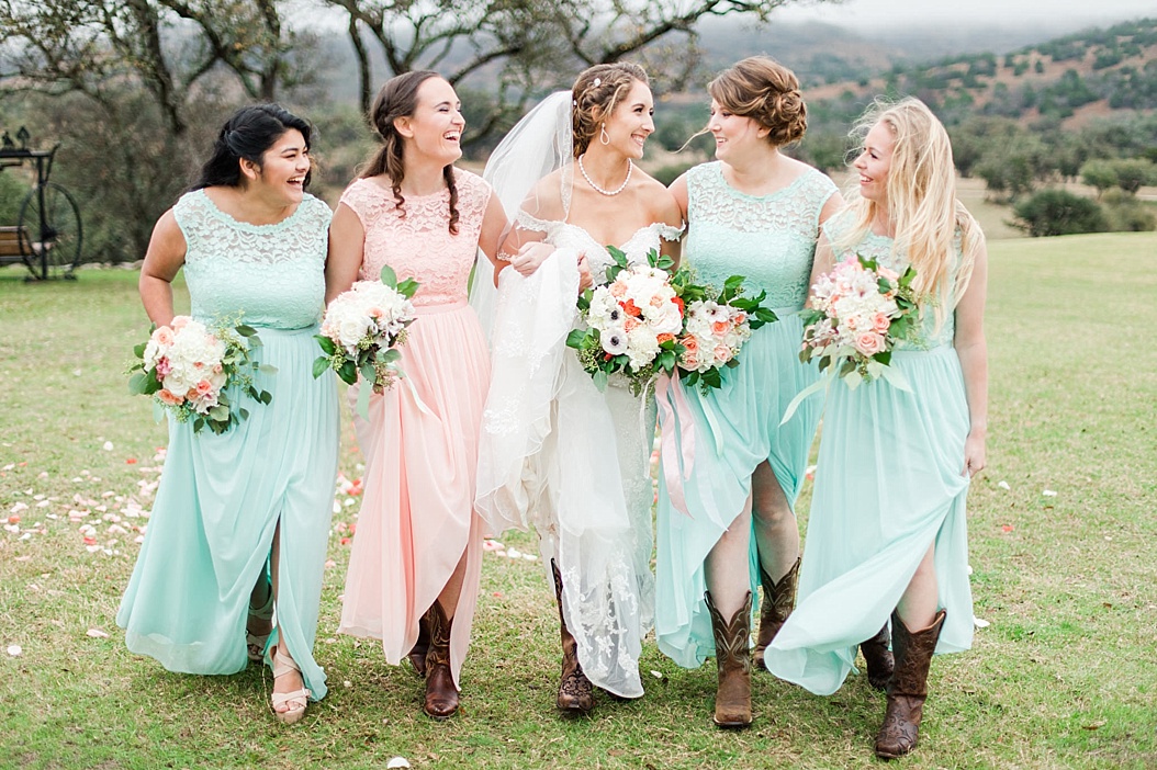 A Peach and Mint Country Chic Wedding at Happy H Ranch by Allison Jeffers Wedding Photography. Comfort Wedding Photographer 0064