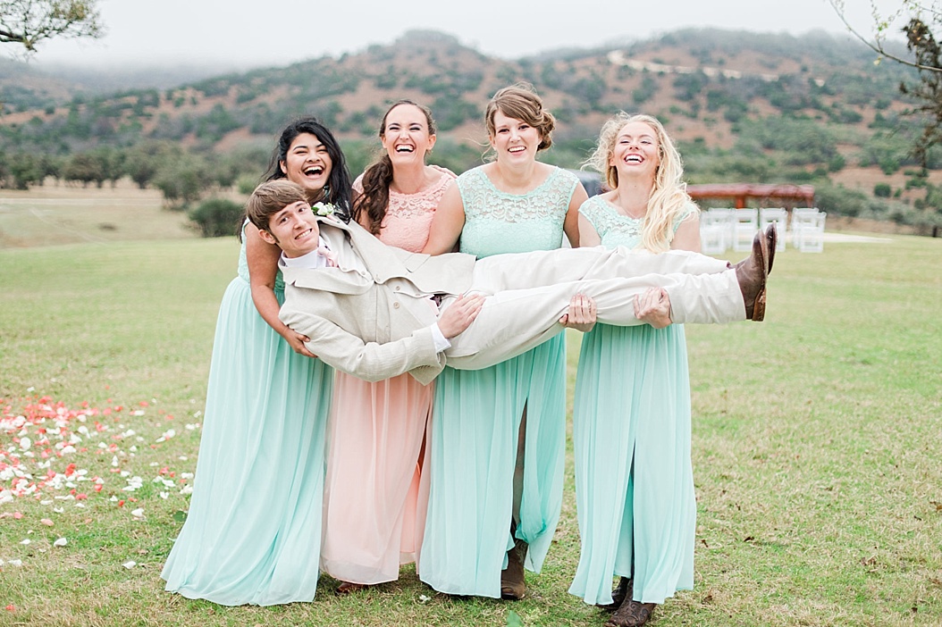 A Peach and Mint Country Chic Wedding at Happy H Ranch by Allison Jeffers Wedding Photography. Comfort Wedding Photographer 0069