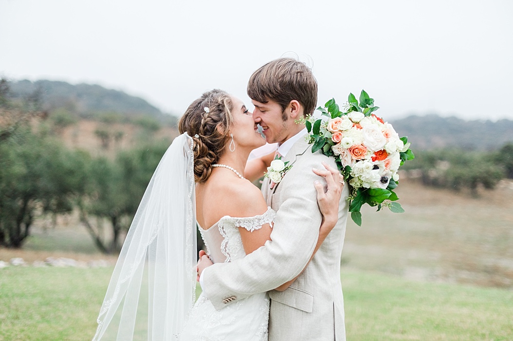 A Peach and Mint Country Chic Wedding at Happy H Ranch by Allison Jeffers Wedding Photography. Comfort Wedding Photographer 0080