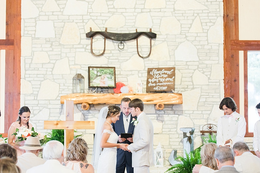 A Peach and Mint Country Chic Wedding at Happy H Ranch by Allison Jeffers Wedding Photography. Comfort Wedding Photographer 0142