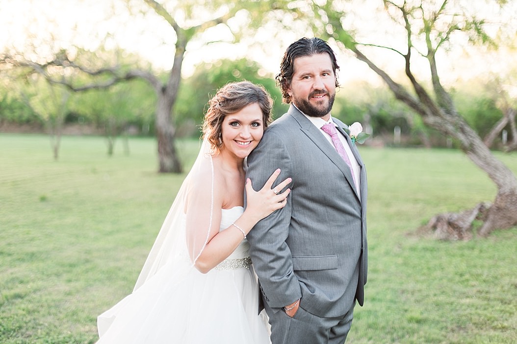 A Spring blush and mint wedding at Rancho La Mission in San Antonio Texas by Allison Jeffers Wedding Photography 0081