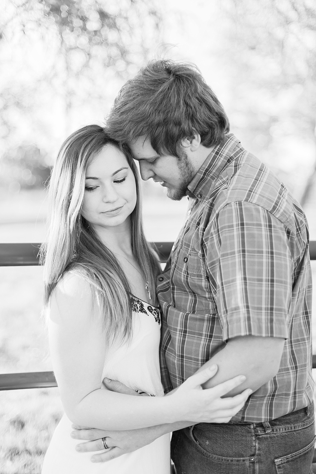 A spring engagement session at CW Hill Country Ranch in Boerne Texas By Allison Jeffers Wedding Photography 0023