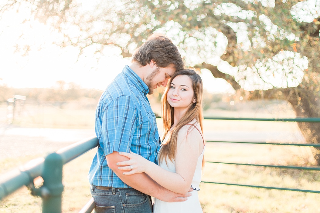 A spring engagement session at CW Hill Country Ranch in Boerne Texas By Allison Jeffers Wedding Photography 0025