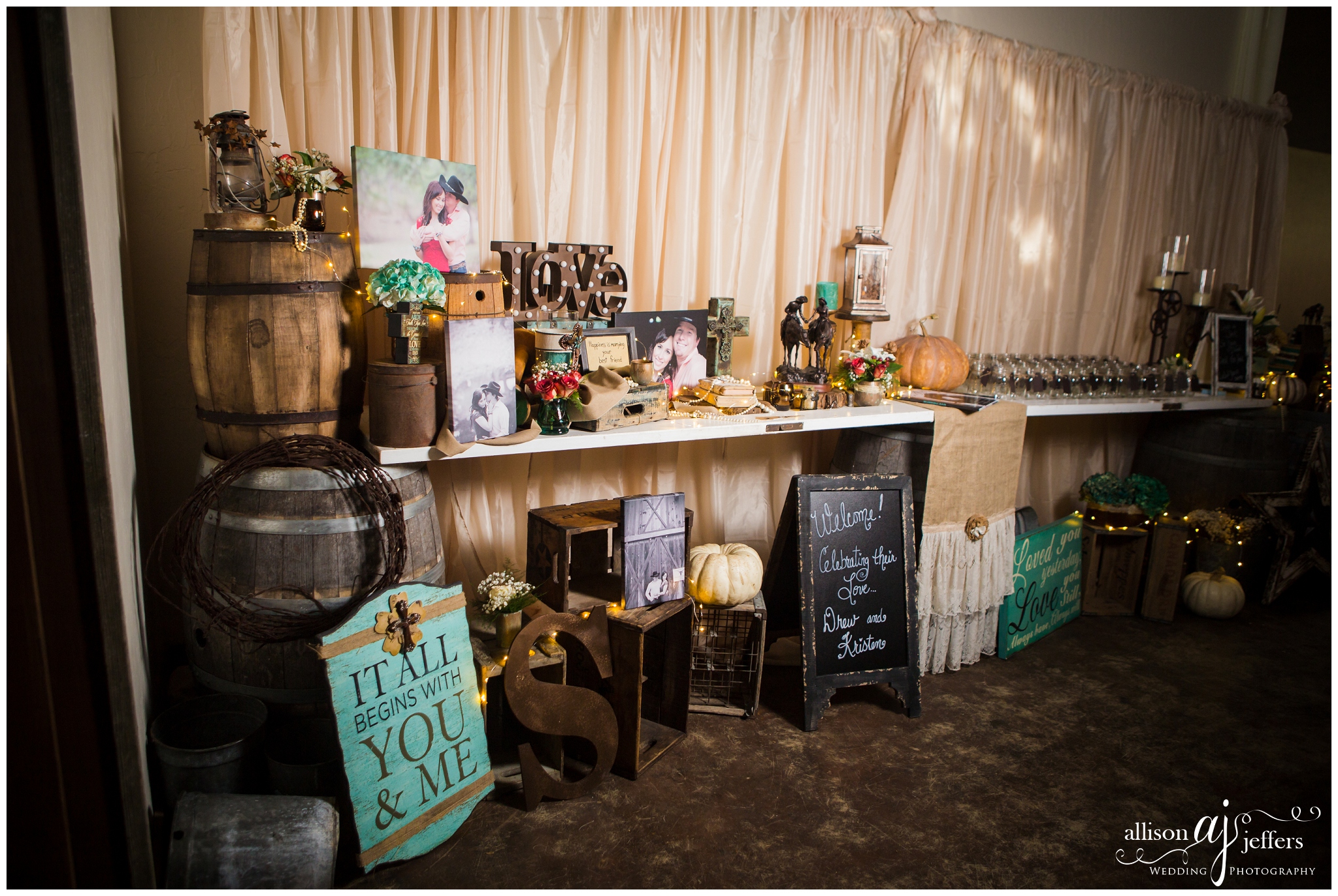 Boerne Wedding Photographer CW Hill Country Ranch Wedding Venue turquoise bronze brown wedding colors Fall Wedding 0008